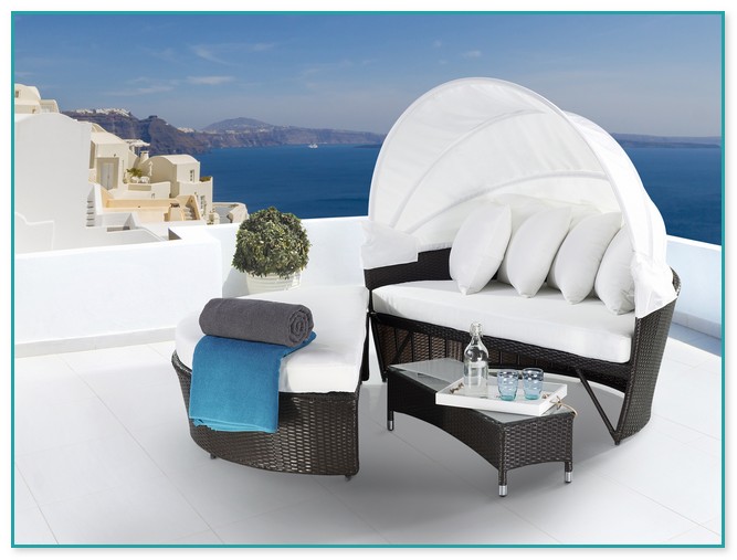Outdoor Loveseat With Canopy