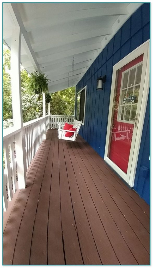 Best Deck Color For Brown House 2