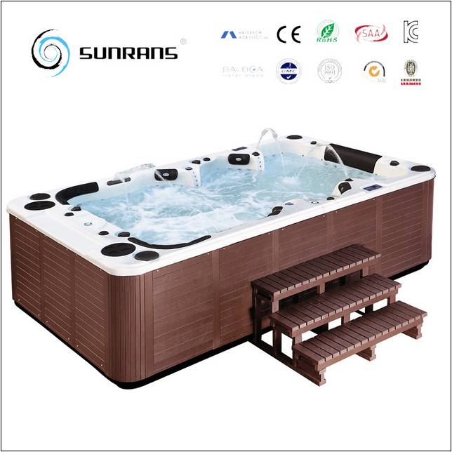10 Person Hot Tub Size