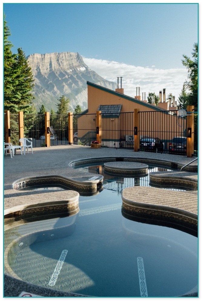 Banff Cabins With Hot Tub