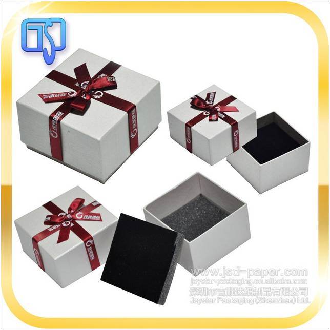 Custom Made Cardboard Jewelry Boxes
